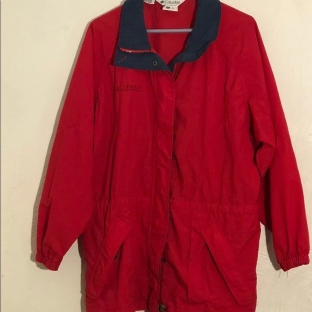 Columbia Jacket Coat Women’s Size M Red Sportswear Full Zip Collared‎ Pocket